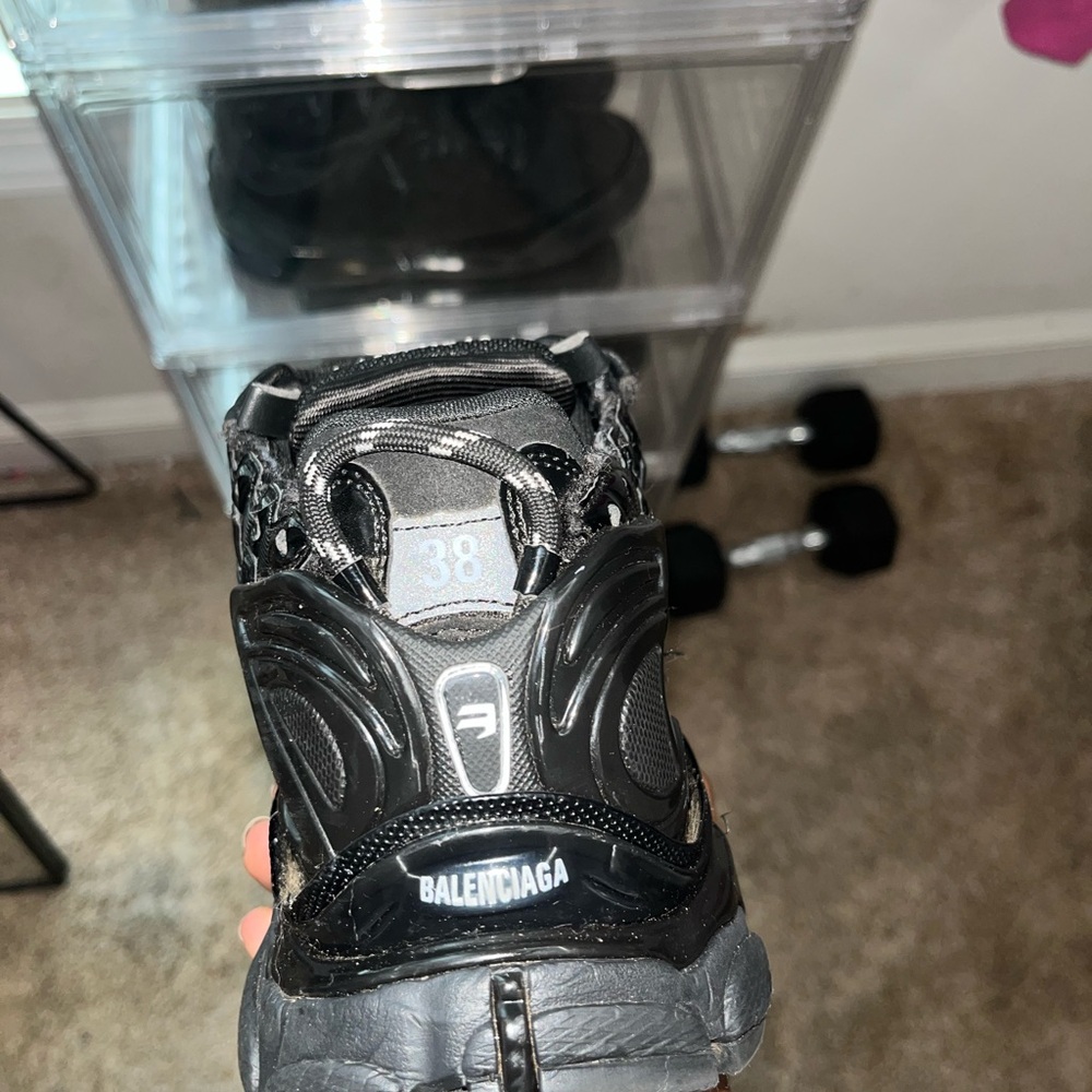 Balenciaga Runners Black 38s